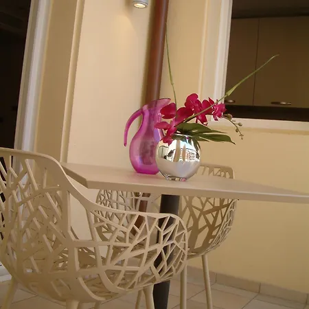 D'elsa מלון דירות