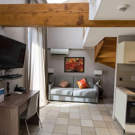 מלון דירות D'elsa ז'ואן-לה-פינס