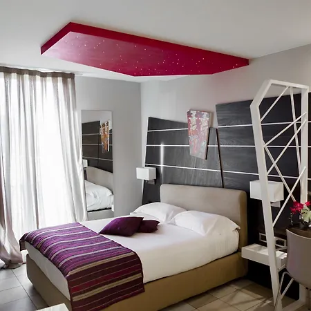 D'elsa ז'ואן-לה-פינס