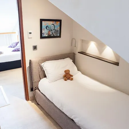 מלון דירות D'elsa 3*