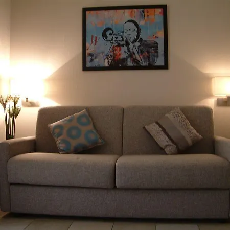 D'elsa ז'ואן-לה-פינס